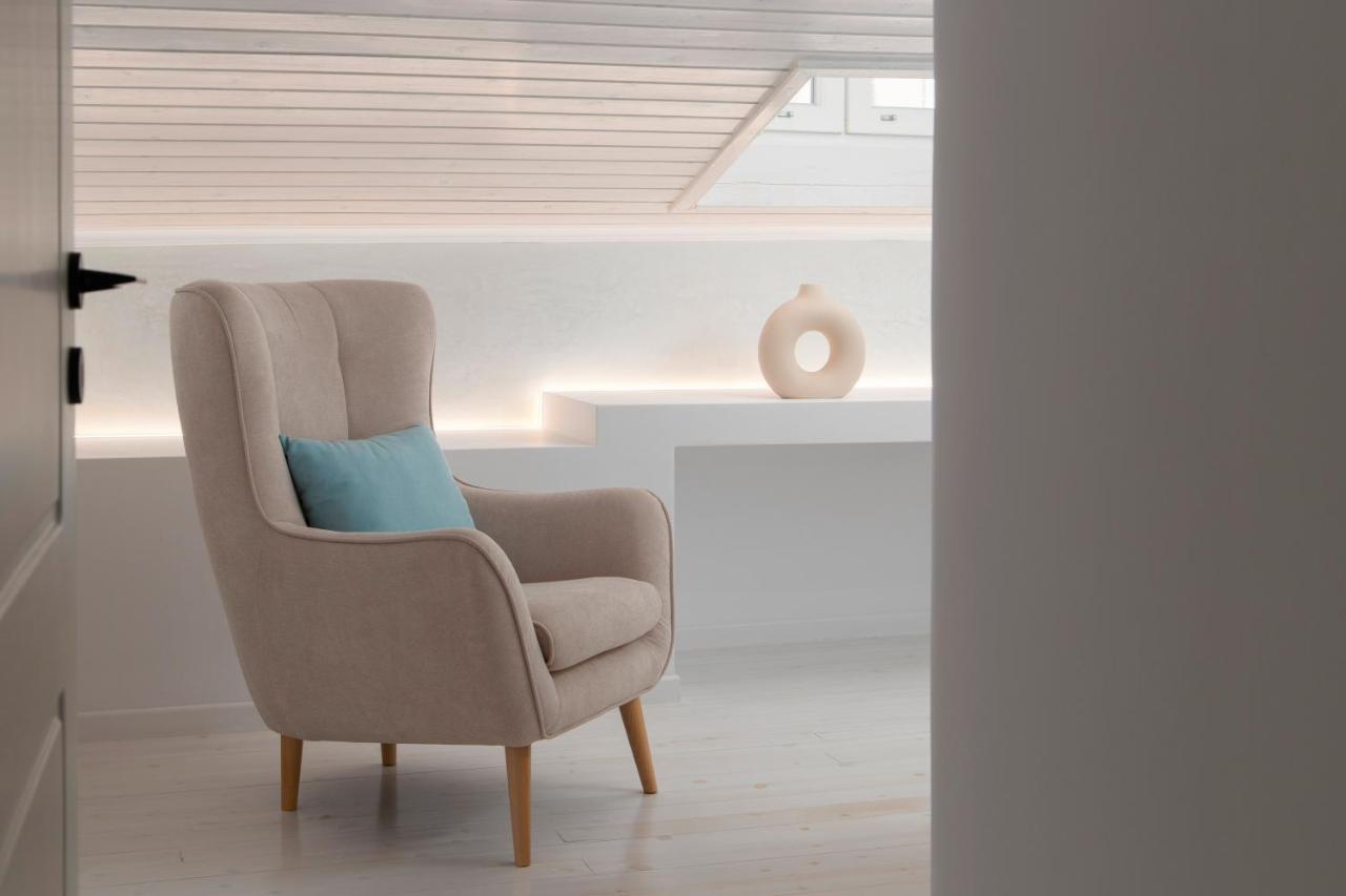 Istion Andros Luxury Suites Εξωτερικό φωτογραφία