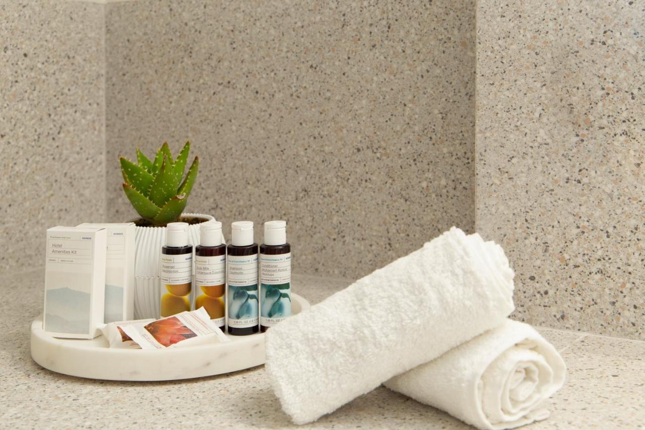 Istion Andros Luxury Suites Εξωτερικό φωτογραφία