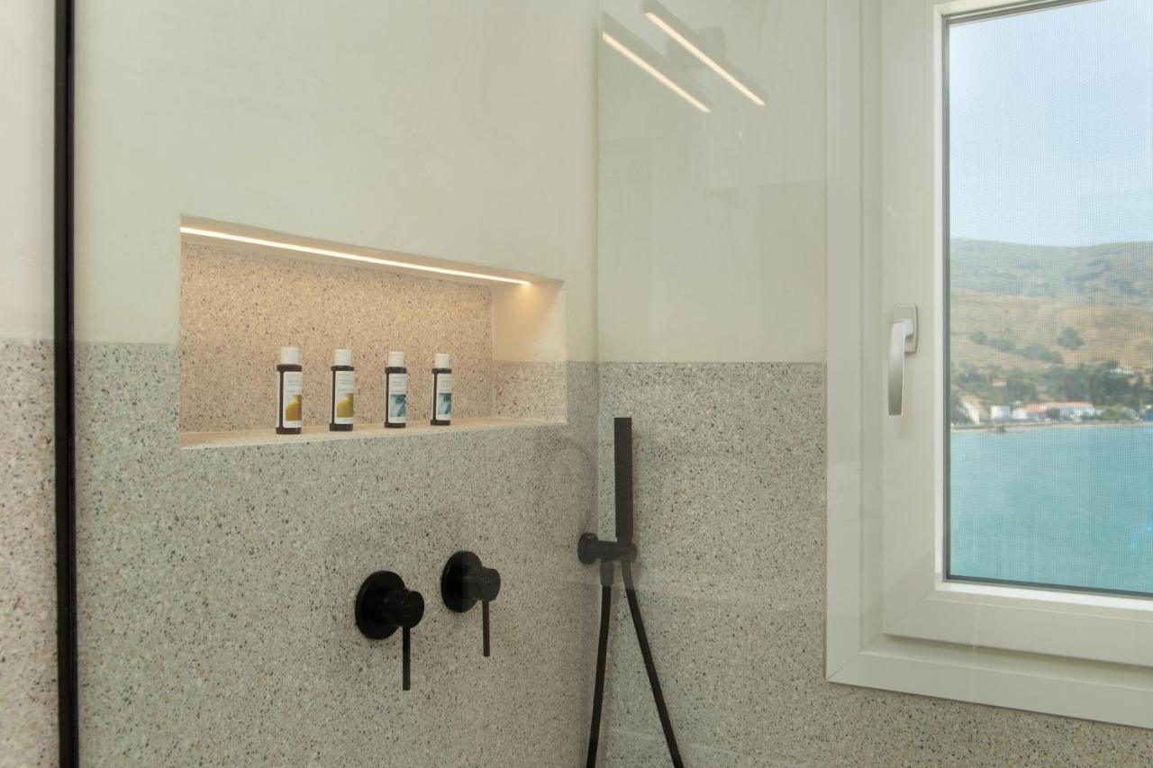 Istion Andros Luxury Suites Εξωτερικό φωτογραφία